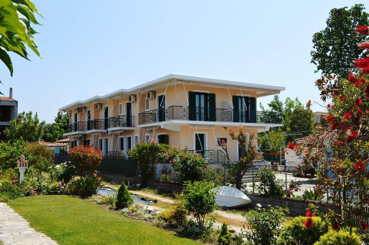 Evia Dream Family Apartments Edipsos Exteriér fotografie